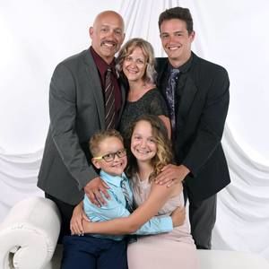 Meet your Posher, April